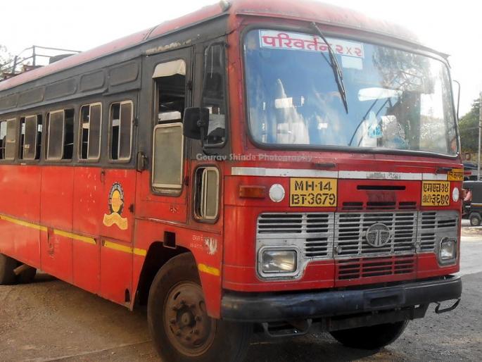 Islampur Dhankewadi ST bus late, passenger dispute | Sangli: एसटी बस उशिरा आली, अधिकाऱ्यांशी वादावादी घालत प्रवाशाकडून तिकीटास नकार; गुन्हा दाखल Islampur Dhankewadi ST bus late, passenger dispute | Sangli: एसटी बस उशिरा आली, अधिकाऱ्यांशी वादावादी घालत प्रवाशाकडून तिकीटास नकार; गुन्हा दाखल