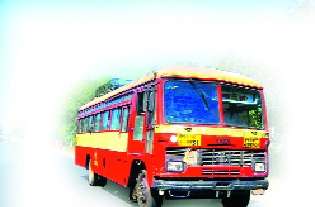 1 thousand 614 ST rounds in Satara | साताऱ्यातील १ हजार ६१४ एसटीच्या फेऱ्या रद्द 1 thousand 614 ST rounds in Satara | साताऱ्यातील १ हजार ६१४ एसटीच्या फेऱ्या रद्द