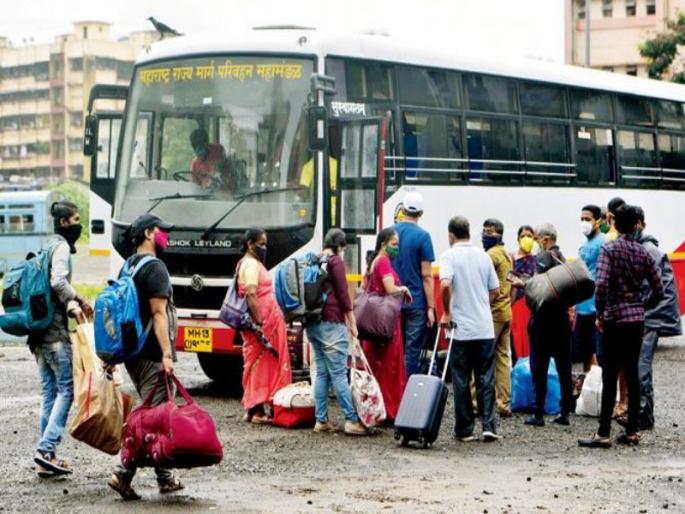 ST's journey to 'Cashless'; 'Over the counter' card launched for passengers | 'एसटी'चे आणखी एक पाऊल 'कॅशलेस' कडे ; प्रवाशांसाठी 'ओव्हर द काऊंटर' कार्ड सुरू ST's journey to 'Cashless'; 'Over the counter' card launched for passengers | 'एसटी'चे आणखी एक पाऊल 'कॅशलेस' कडे ; प्रवाशांसाठी 'ओव्हर द काऊंटर' कार्ड सुरू