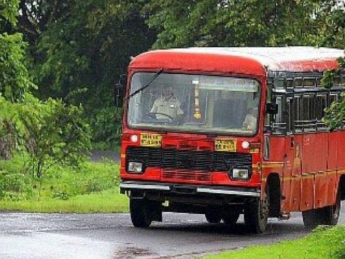 Change in ST bus schedule in some villages of Miraj taluka, School students have to travel at night | शाळकरी मुलांची बस अंधारातच का धावते?, मिरज तालुक्यातील प्रकार; मुलांचा जीव मुठीत Change in ST bus schedule in some villages of Miraj taluka, School students have to travel at night | शाळकरी मुलांची बस अंधारातच का धावते?, मिरज तालुक्यातील प्रकार; मुलांचा जीव मुठीत