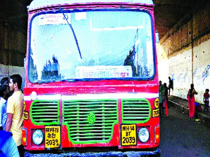 STOP ST due to driver drunk | नशेबाज चालकामुळे रोखली एसटी