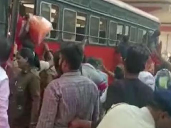 31 extra trains of ST will be released from Sindhudurg division for summer vacation | उन्हाळी सुट्टीसाठी सिंधुदुर्ग विभागाकडून एसटीच्या ३१ जादा गाड्या सोडणार; अभिजित पाटील यांची माहिती 31 extra trains of ST will be released from Sindhudurg division for summer vacation | उन्हाळी सुट्टीसाठी सिंधुदुर्ग विभागाकडून एसटीच्या ३१ जादा गाड्या सोडणार; अभिजित पाटील यांची माहिती