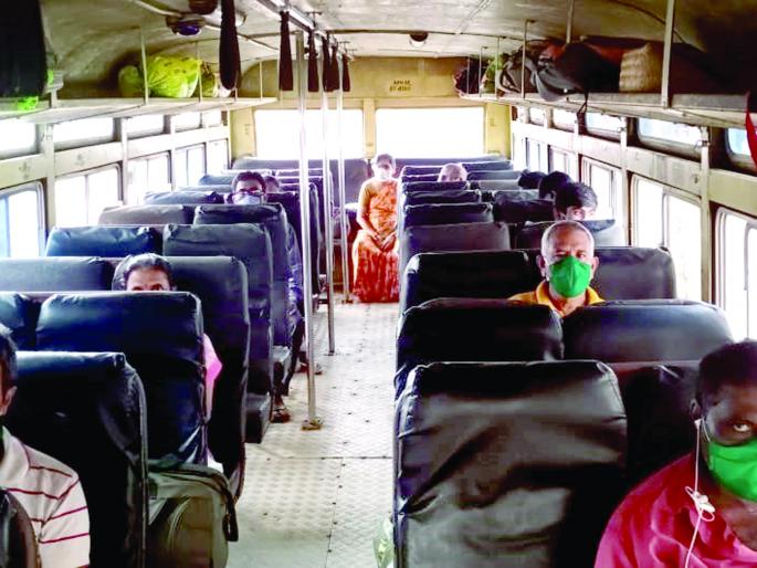 Special transport facilities for servants | चाकरमान्यांसाठी गाड्यांची खास सोय, एसटीच्या सिंधुदुर्ग विभागाचे नियोजन Special transport facilities for servants | चाकरमान्यांसाठी गाड्यांची खास सोय, एसटीच्या सिंधुदुर्ग विभागाचे नियोजन