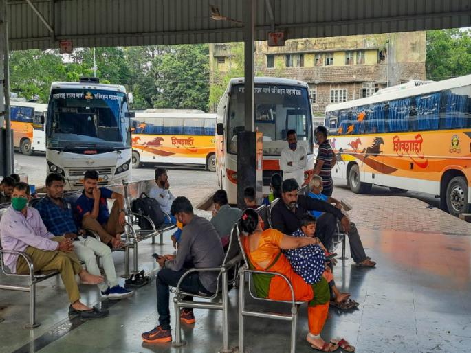 Should we go to the village only from Wakdewadi Pune residents are strongly opposed to the permanent relocation of Shivajinagar ST stand | गावाला वाकडेवाडीहून जायचे का? शिवाजीनगर ST स्टँडच्या कायमस्वरूपी स्थलांतरास पुणेकरांचा तीव्र विरोध Should we go to the village only from Wakdewadi Pune residents are strongly opposed to the permanent relocation of Shivajinagar ST stand | गावाला वाकडेवाडीहून जायचे का? शिवाजीनगर ST स्टँडच्या कायमस्वरूपी स्थलांतरास पुणेकरांचा तीव्र विरोध