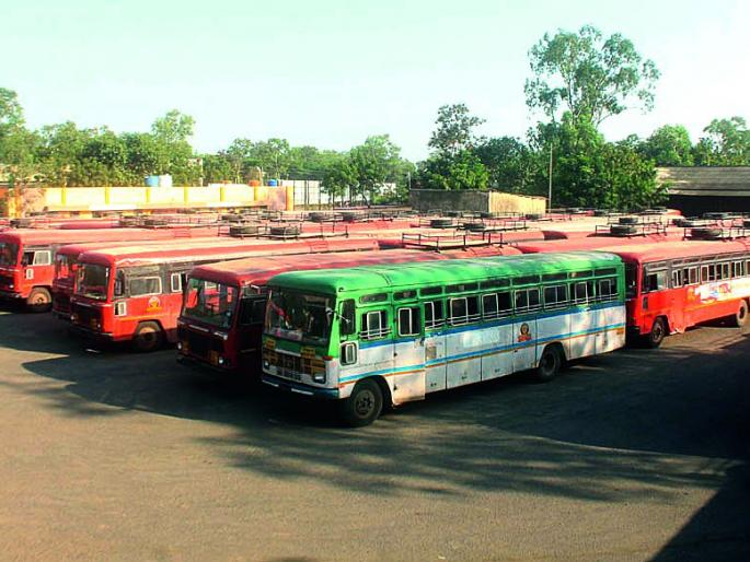  Call for the names of employees in the strike! 'ST' order: confusion among employees | संपातील कर्मचा-यांचे नाव, पत्ते मागवा! ‘एसटी’चे आदेश : कर्मचा-यांमध्ये संभ्रम