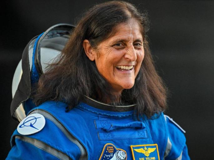 Sunita Williams' path to return is clear; Elon Musk's spacecraft will launch today | सुनीता विल्यम्स यांचा परतण्याचा मार्ग मोकळा; एलॉन मस्क यांचे अंतराळयान आज झेपावणार Sunita Williams' path to return is clear; Elon Musk's spacecraft will launch today | सुनीता विल्यम्स यांचा परतण्याचा मार्ग मोकळा; एलॉन मस्क यांचे अंतराळयान आज झेपावणार