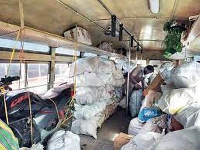 ST Corporation freight in profit | माल वाहतुकीतून एसटी महामंडळ मालामाल!