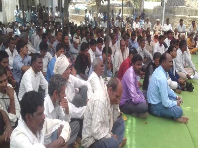 Follow tribal tribal customs through ten resolutions | दहा ठरावांद्वारे आदिवासी खर्चिक रूढींना आळा Follow tribal tribal customs through ten resolutions | दहा ठरावांद्वारे आदिवासी खर्चिक रूढींना आळा