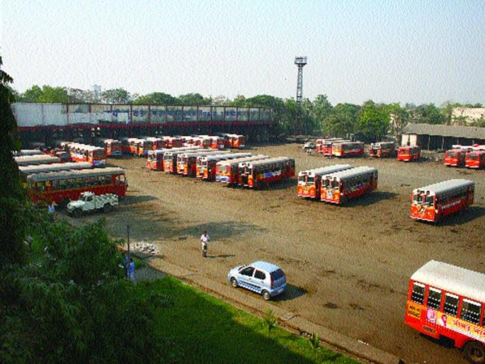 NMMT failure in time of ex gratia grant | सानुग्रह अनुदान वेळेत देण्यात एनएमएमटीला अपयश NMMT failure in time of ex gratia grant | सानुग्रह अनुदान वेळेत देण्यात एनएमएमटीला अपयश