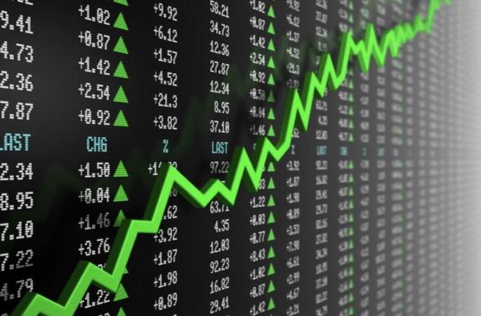 11.45 lakhs fraud by luring investment in stock market | शेअर बाजारात गुंतवणुकीचे आमिष दाखवत ११.४५ लाखांची फसवणूक