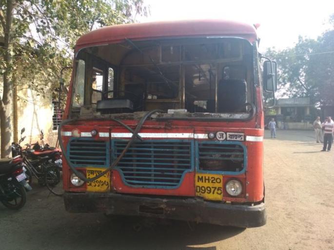 strike in Khandesh, four to five injured | खान्देशात बंदचे तीव्र पडसाद, भुसावळात तणावाची स्थिती, चार ते पाच जण जखमी strike in Khandesh, four to five injured | खान्देशात बंदचे तीव्र पडसाद, भुसावळात तणावाची स्थिती, चार ते पाच जण जखमी