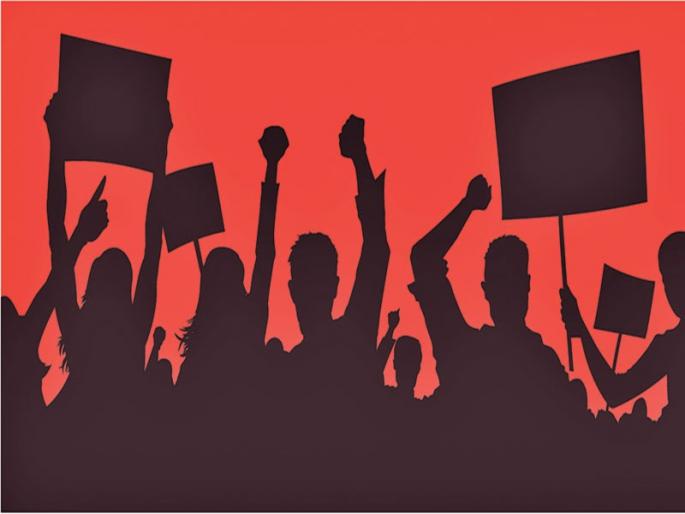 Director MLA's agitation in front of the milk team | संचालक आमदाराचे दूध संघासमोरच धरणे आंदोलन Director MLA's agitation in front of the milk team | संचालक आमदाराचे दूध संघासमोरच धरणे आंदोलन