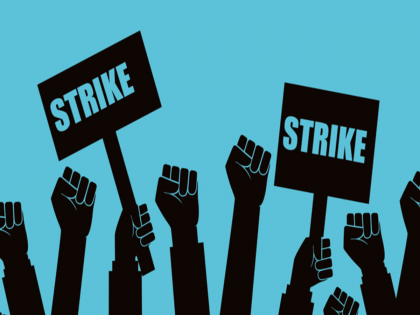 Strike to death with family in front of office of Konkan Commissioner for Justice | न्यायासाठी कोकण आयुक्तांच्या कार्यालयासमोर कुटुंबीयांसह आमरण उपोषणाचा इशारा Strike to death with family in front of office of Konkan Commissioner for Justice | न्यायासाठी कोकण आयुक्तांच्या कार्यालयासमोर कुटुंबीयांसह आमरण उपोषणाचा इशारा
