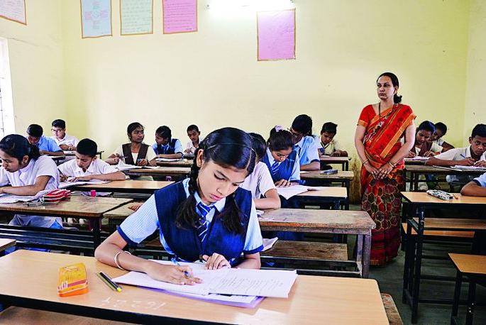 Board has been given relief to 49 students | बोर्डाने दिला ४९ विद्यार्थ्यांना दिलासा Board has been given relief to 49 students | बोर्डाने दिला ४९ विद्यार्थ्यांना दिलासा