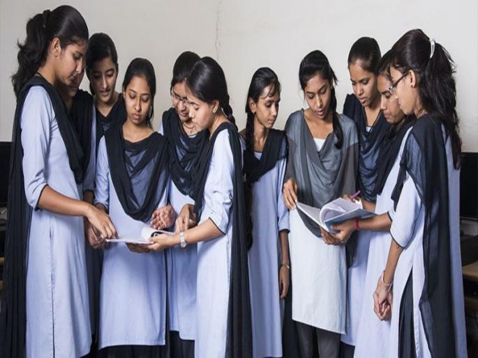 The written examination of the 12th students will begin in the state from tomorrow; This year 14 lakh students will give the exam | HSC / 12th Exam: राज्यात उद्यापासून १२ वीच्या विद्यार्थ्यांची लेखी परीक्षा सुरु; यंदा १४ लाख विद्यार्थी परीक्षा देणार The written examination of the 12th students will begin in the state from tomorrow; This year 14 lakh students will give the exam | HSC / 12th Exam: राज्यात उद्यापासून १२ वीच्या विद्यार्थ्यांची लेखी परीक्षा सुरु; यंदा १४ लाख विद्यार्थी परीक्षा देणार