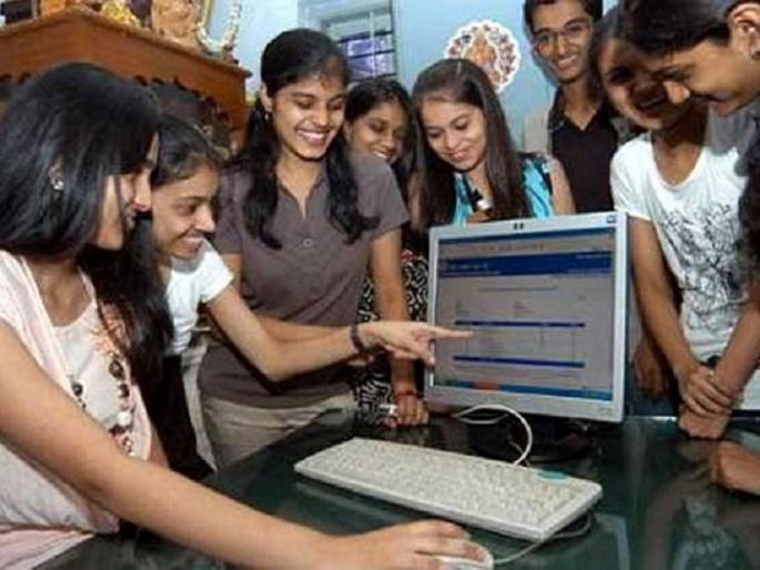 Action against colleges for depriving students of scholarships | शिष्यवृत्तीपासून विद्यार्थी वंचित ठेवल्यास महाविद्यालयांवर कारवाई Action against colleges for depriving students of scholarships | शिष्यवृत्तीपासून विद्यार्थी वंचित ठेवल्यास महाविद्यालयांवर कारवाई