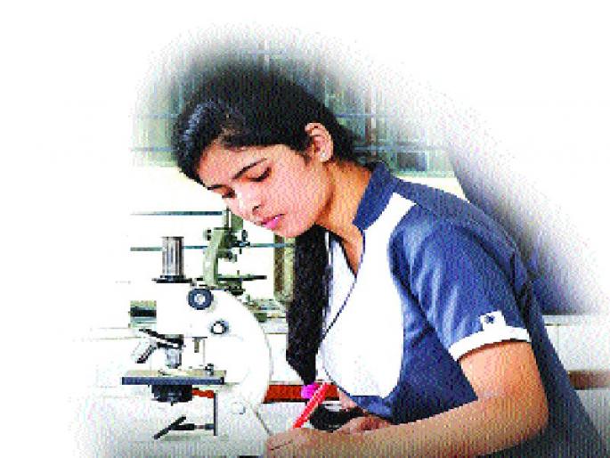 New Course in Class X | दहावीचा नवीन अभ्यासक्रम : पाठांतराऐवजी आकलनावर भर New Course in Class X | दहावीचा नवीन अभ्यासक्रम : पाठांतराऐवजी आकलनावर भर