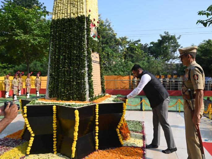 The nation will never forget the sacrifices of the police - CEO Vivek Johnson | पोलिसांचे बलिदान राष्ट्र कधीच विसरणार नाही - सीईओ विवेक जॉन्सन The nation will never forget the sacrifices of the police - CEO Vivek Johnson | पोलिसांचे बलिदान राष्ट्र कधीच विसरणार नाही - सीईओ विवेक जॉन्सन
