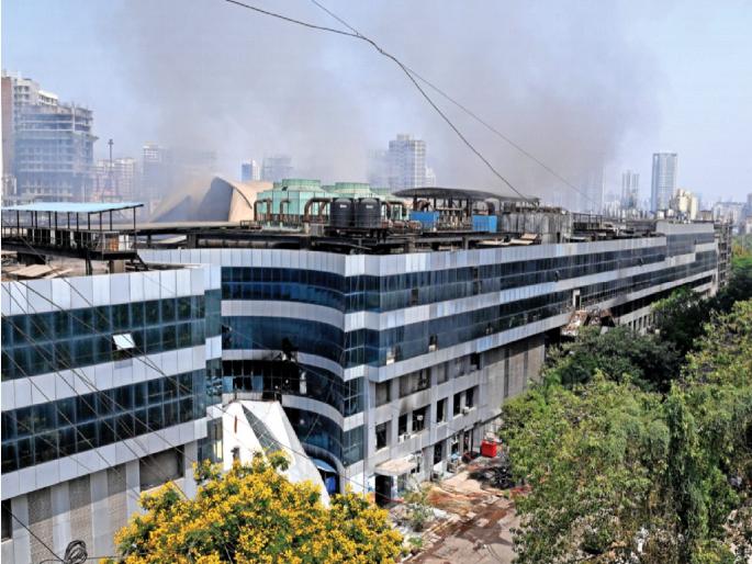 Hospital fire: "Special permission for hospital due to political pressure; file murder case against the culprits" | Hospital fire:"राजकीय दबावामुळे रुग्णालयाला विशेष परवानगी; दोषींवर मनुष्यवधाचा गुन्हा दाखल करा" Hospital fire: "Special permission for hospital due to political pressure; file murder case against the culprits" | Hospital fire:"राजकीय दबावामुळे रुग्णालयाला विशेष परवानगी; दोषींवर मनुष्यवधाचा गुन्हा दाखल करा"