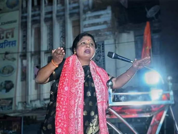 'Apale Neetu and Neelu Prachanda Agau', Sushma Andharan targets narayan rane's sons | Sushma Andhare: 'आपले नितू अन् नीलू प्रचंड आगाऊ', सुषमा अंधारेंनी नारायण राणेंना सांगितले संस्कार 'Apale Neetu and Neelu Prachanda Agau', Sushma Andharan targets narayan rane's sons | Sushma Andhare: 'आपले नितू अन् नीलू प्रचंड आगाऊ', सुषमा अंधारेंनी नारायण राणेंना सांगितले संस्कार