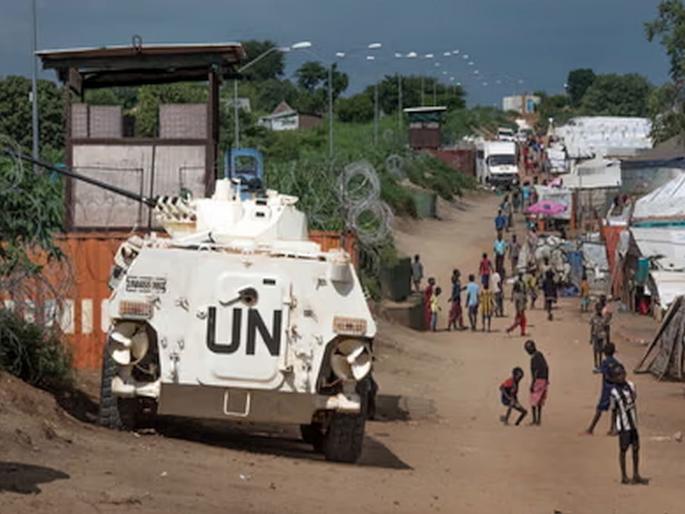 Brutal drone attack on UN base in Sudan; 6 Bangladeshi peacekeepers killed, 8 seriously injured; UN Secretary-General strongly condemns | सुदानमध्ये संयुक्त राष्ट्राच्या तळावर क्रूर ड्रोन हल्ला; ६ बांगलादेशी पीसकीपर्स ठार, ८ गंभीर जखमी; युनो महासचिवकडून तीव्र निषेध Brutal drone attack on UN base in Sudan; 6 Bangladeshi peacekeepers killed, 8 seriously injured; UN Secretary-General strongly condemns | सुदानमध्ये संयुक्त राष्ट्राच्या तळावर क्रूर ड्रोन हल्ला; ६ बांगलादेशी पीसकीपर्स ठार, ८ गंभीर जखमी; युनो महासचिवकडून तीव्र निषेध