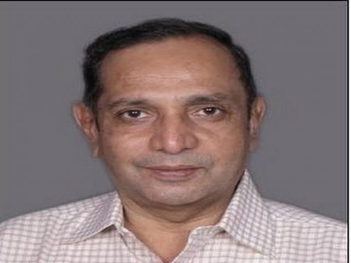 Javadekar sheds light on the behavior of the human brain | मानवी मेंदूच्या वागणुकीवर जावडेकर यांनी टाकला प्रकाश Javadekar sheds light on the behavior of the human brain | मानवी मेंदूच्या वागणुकीवर जावडेकर यांनी टाकला प्रकाश