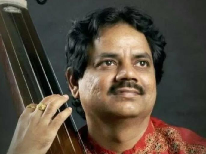 Pt. Sudhakar Chavan honoured with Kumar Gandharva National Award | पं. सुधाकर चव्हाण यांचा कुमार गंधर्व राष्ट्रीय सन्मानाने गौरव Pt. Sudhakar Chavan honoured with Kumar Gandharva National Award | पं. सुधाकर चव्हाण यांचा कुमार गंधर्व राष्ट्रीय सन्मानाने गौरव