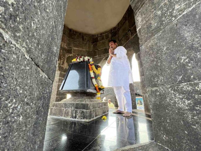 Letter written by MP Udayanaraje to Chhatrapati Shivaji Maharaj | ...तर त्यांची नांगी जिरवावीच लागेल; उदयनराजेंचं शिवछत्रपतींना पत्र Letter written by MP Udayanaraje to Chhatrapati Shivaji Maharaj | ...तर त्यांची नांगी जिरवावीच लागेल; उदयनराजेंचं शिवछत्रपतींना पत्र