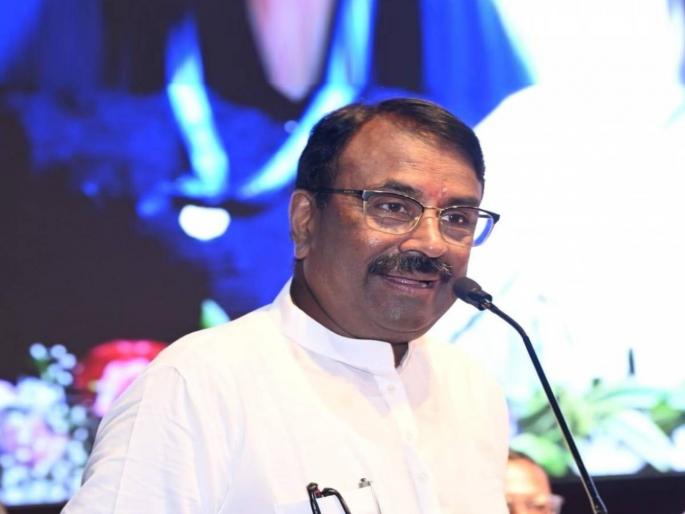 winter session maharashtra 2024 my name was there till yesterday i do not know why it did not come sudhir mungantiwar expressed his grief | कालपर्यंत माझे नाव होते, ते का नाही आले माहिती नाही; मुनगंटीवार यांनी व्यक्त केली व्यथा winter session maharashtra 2024 my name was there till yesterday i do not know why it did not come sudhir mungantiwar expressed his grief | कालपर्यंत माझे नाव होते, ते का नाही आले माहिती नाही; मुनगंटीवार यांनी व्यक्त केली व्यथा