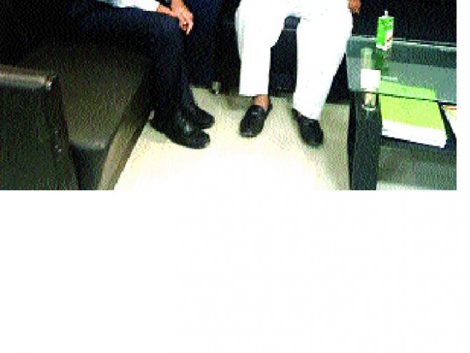 Discussion with state home secretary, Aniket to be sentenced to severe punishment for murder: Patangrao Kadam | राज्याच्या मुख्य गृहसचिवांशी चर्चा , अनिकेत कोथळे खूनप्रकरणी आरोपींना कठोर शिक्षा व्हावी : पतंगराव कदम Discussion with state home secretary, Aniket to be sentenced to severe punishment for murder: Patangrao Kadam | राज्याच्या मुख्य गृहसचिवांशी चर्चा , अनिकेत कोथळे खूनप्रकरणी आरोपींना कठोर शिक्षा व्हावी : पतंगराव कदम