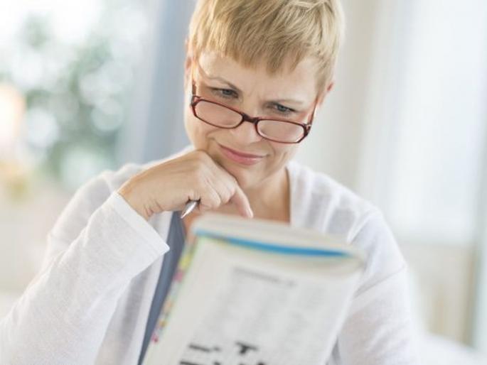 Older adults who regularly do sudoku or crosswords have sharper brains 10 years younger | म्हातारपणातही लहान मुलांसारखी तल्लख बुद्धी हवी असेल तर करा 'हे' काम! Older adults who regularly do sudoku or crosswords have sharper brains 10 years younger | म्हातारपणातही लहान मुलांसारखी तल्लख बुद्धी हवी असेल तर करा 'हे' काम!
