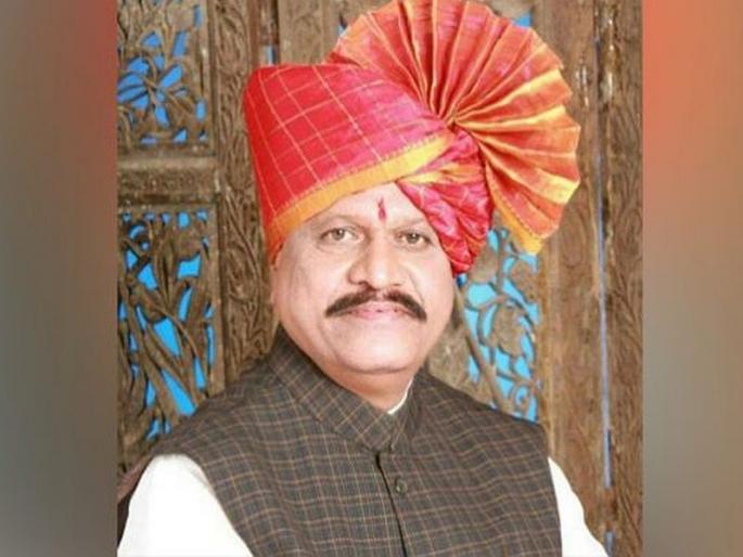 Scholarship, caste verification certificate now in 2 hours | शिष्यवृत्ती, जातपडताळणी प्रमाणपत्र आता २४ तासांत Scholarship, caste verification certificate now in 2 hours | शिष्यवृत्ती, जातपडताळणी प्रमाणपत्र आता २४ तासांत