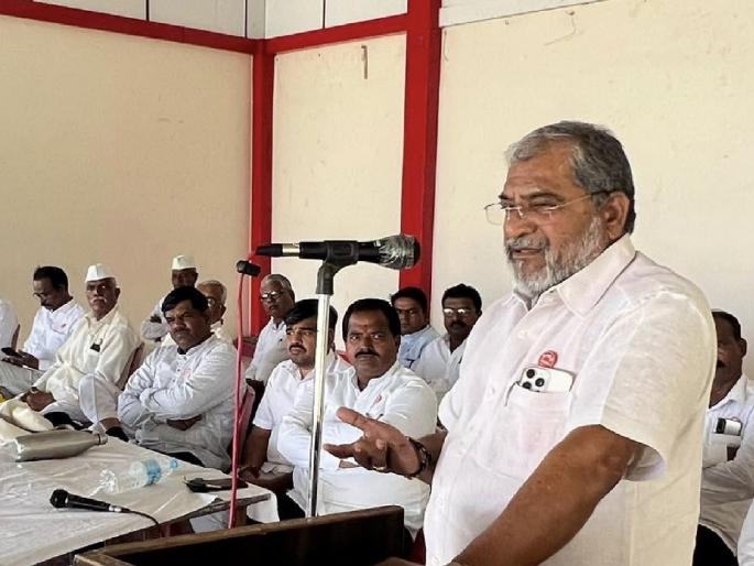 Otherwise factories will not hesitate to sell your sugarcane at scrap prices says Raju Shetty | ..अन्यथा कारखाने भंगाराच्या दरात तुमचा ऊस न्यायला मागे-पुढे बघणार नाहीत - राजू शेट्टी 