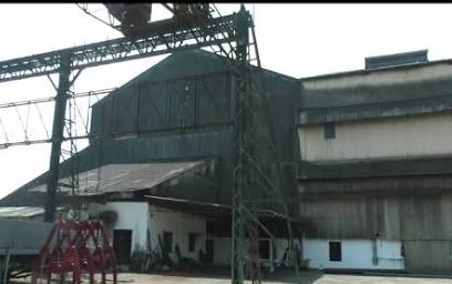 warehouse head suspended in sanjivani sugar factory | संजीवनी साखर कारखान्यातील गोदाम प्रमुख निलंबित warehouse head suspended in sanjivani sugar factory | संजीवनी साखर कारखान्यातील गोदाम प्रमुख निलंबित