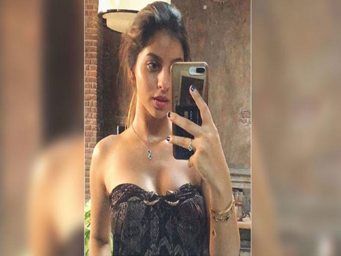 the Reason Why Suhana Khan Superhit than kareena kapoor khan on Social Media-SRJ | करिना पेक्षाही सुहाना खानला सोशल मीडियावर अधिक पसंती, हे आहे कारण the Reason Why Suhana Khan Superhit than kareena kapoor khan on Social Media-SRJ | करिना पेक्षाही सुहाना खानला सोशल मीडियावर अधिक पसंती, हे आहे कारण