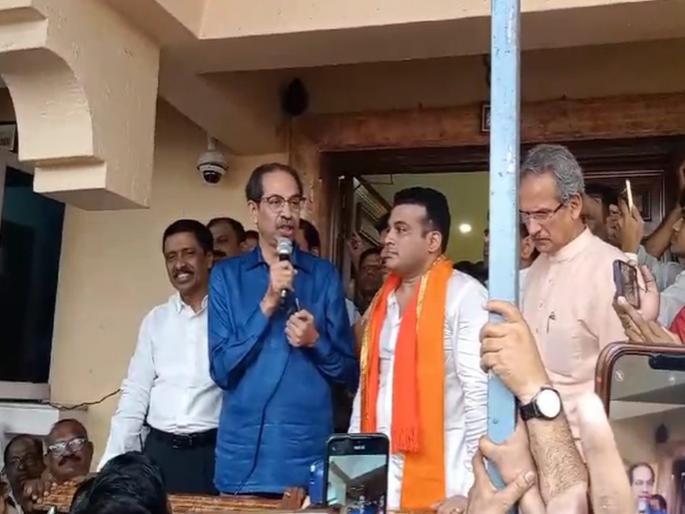 BJP local leader Sudhir Khatu joins Uddhav Thackeray's Shiv Sena | आता नाही तर कधीच नाही! उद्धव ठाकरेंचा धक्का; मुंबईत भाजपा नेत्याचा पक्षप्रवेश BJP local leader Sudhir Khatu joins Uddhav Thackeray's Shiv Sena | आता नाही तर कधीच नाही! उद्धव ठाकरेंचा धक्का; मुंबईत भाजपा नेत्याचा पक्षप्रवेश