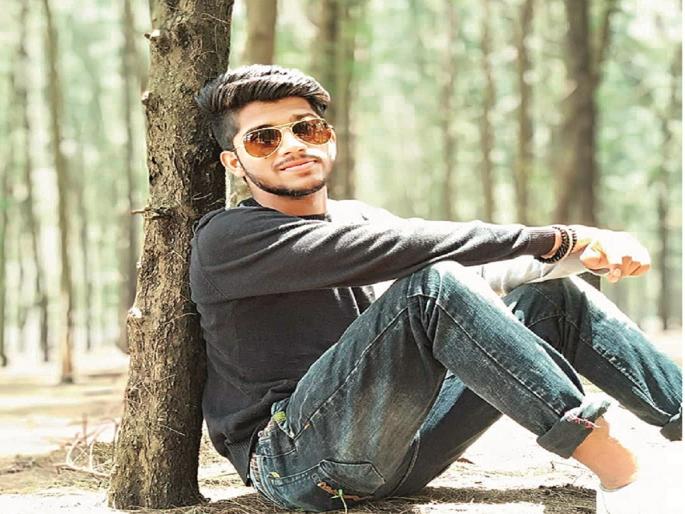 ‘Tere bin nahi jina, mar jaana ...’, many love letters found in engineer's room after suicide | ‘तेरे बिन नही जीना, मर जाना...’, आत्महत्येनंतर अभियंत्याच्या खोलीत सापडली अनेक प्रेमपत्रे ‘Tere bin nahi jina, mar jaana ...’, many love letters found in engineer's room after suicide | ‘तेरे बिन नही जीना, मर जाना...’, आत्महत्येनंतर अभियंत्याच्या खोलीत सापडली अनेक प्रेमपत्रे