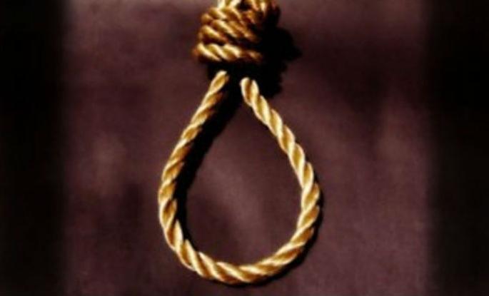 Suicide by hanging teacher in Nagpur | नागपुरात शिक्षकाची गळफास लावून आत्महत्या Suicide by hanging teacher in Nagpur | नागपुरात शिक्षकाची गळफास लावून आत्महत्या