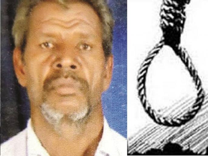 Farmer commits suicide by hanging himself from window outside bank for 2 years | मंजूर कर्ज देण्यास टाळाटाळ, हतबल शेतकऱ्याची बँकेबाहेरील खिडकीस गळफास लावून आत्महत्या