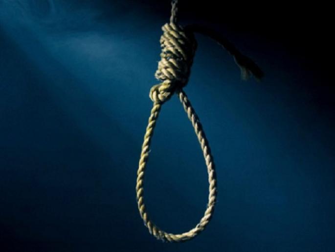 teacher commits in yavatmal suicide after making his suicide note viral on whatsapp | रात्री सुसाईड नोट व्हॉट्सअ‍ॅपवर व्हायरल; सकाळी शेतात गळफास लावून आत्महत्या