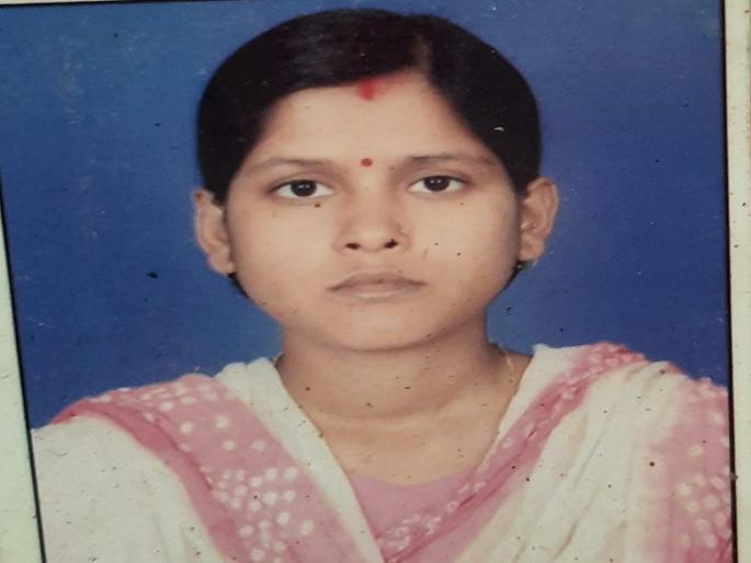 In an immoral relationship, the lover strangled his girlfriend with the help of Grander | अनैतिक संबंधातून प्रियकराने ग्रॅन्डरच्या साहाय्याने प्रेयसीचा चिरला गळा In an immoral relationship, the lover strangled his girlfriend with the help of Grander | अनैतिक संबंधातून प्रियकराने ग्रॅन्डरच्या साहाय्याने प्रेयसीचा चिरला गळा