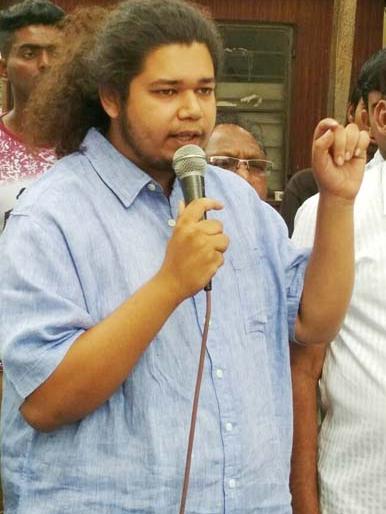 Hitler is the country's existing threat due to Prime Minister: Sujit Ambedkar | हिटलर पंतप्रधान झाल्याने देशाच्या अस्तित्वाला धोका : सुजात आंबेडकर Hitler is the country's existing threat due to Prime Minister: Sujit Ambedkar | हिटलर पंतप्रधान झाल्याने देशाच्या अस्तित्वाला धोका : सुजात आंबेडकर