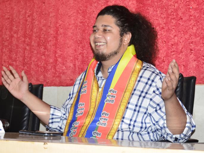 BJP-Sena declaration means election boom: Sujat Ambedkar | Maharashtra Election 2019; भाजप-सेनेचा जाहीरनामा म्हणजे चुनावी जुमला : सुजात आंबेडकर BJP-Sena declaration means election boom: Sujat Ambedkar | Maharashtra Election 2019; भाजप-सेनेचा जाहीरनामा म्हणजे चुनावी जुमला : सुजात आंबेडकर