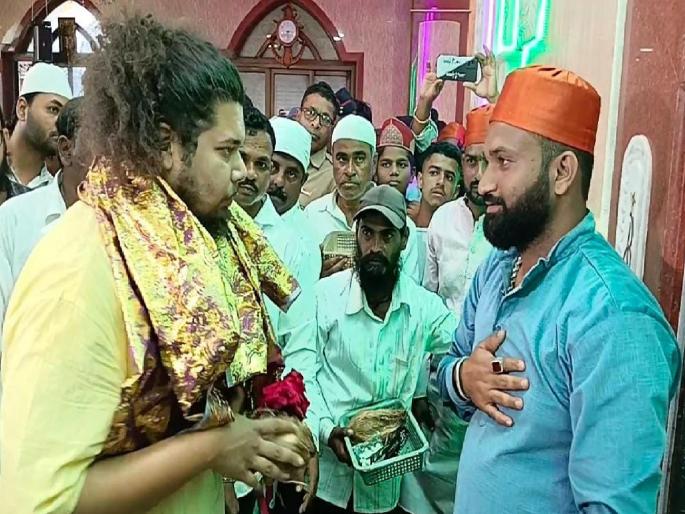 Visit to Vishalgad to preserve the message of social harmony says Sujat Ambedkar | Kolhapur: सामाजिक सलोख्याचा संदेश जपण्यासाठी विशाळगडास भेट - सुजात आंबेडकर Visit to Vishalgad to preserve the message of social harmony says Sujat Ambedkar | Kolhapur: सामाजिक सलोख्याचा संदेश जपण्यासाठी विशाळगडास भेट - सुजात आंबेडकर