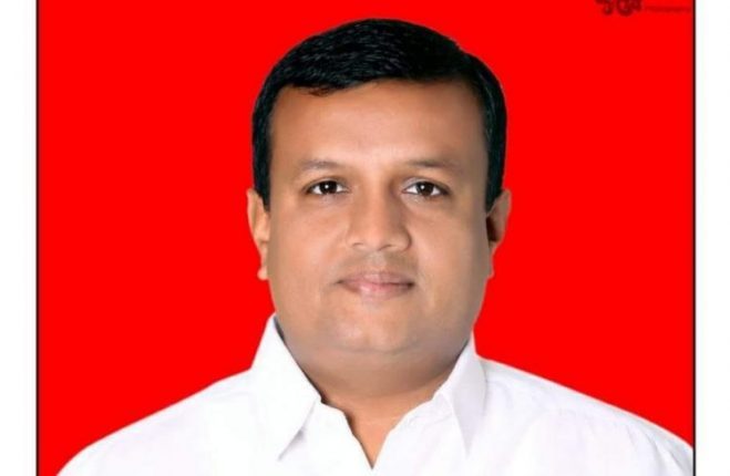 Tehsildar molested by BJP leader | भाजप नेत्याकडून तहसीलदारांचा विनयभंग Tehsildar molested by BJP leader | भाजप नेत्याकडून तहसीलदारांचा विनयभंग