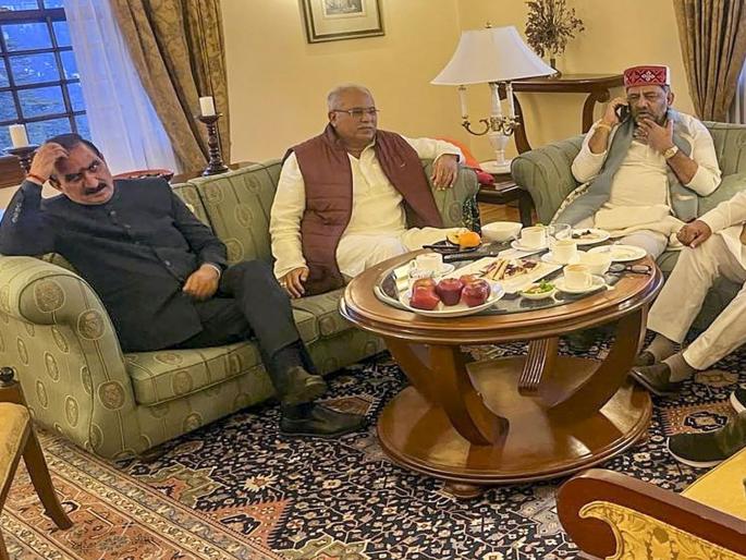 Chief Minister Sukhvinder singh Sukhu's resgine is inevitable; Hooda and Shivkumar entered Simla | मुख्यमंत्री सुक्खू यांची गच्छंती होणे अटळ; हुड्डा अन् शिवकुमार शिमलामध्ये दाखल Chief Minister Sukhvinder singh Sukhu's resgine is inevitable; Hooda and Shivkumar entered Simla | मुख्यमंत्री सुक्खू यांची गच्छंती होणे अटळ; हुड्डा अन् शिवकुमार शिमलामध्ये दाखल