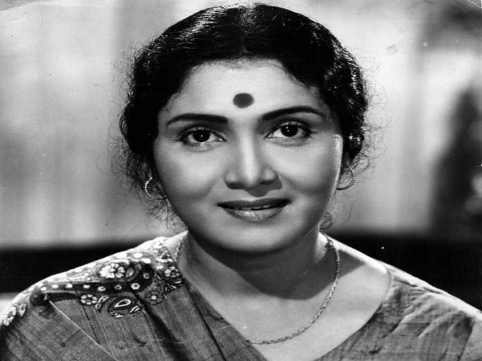 Nagabai Latkar became Sulochnadidi Veteran actor Sulochana dies at 94 pune | नगाबाई लाटकरची झाली सुलोचनादीदी... Nagabai Latkar became Sulochnadidi Veteran actor Sulochana dies at 94 pune | नगाबाई लाटकरची झाली सुलोचनादीदी...