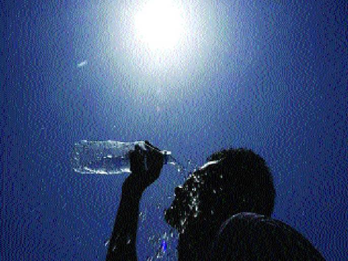 Due to the delay in stagnating the sea breeze, Mumbai is very hot | समुद्री वारे स्थिर होण्यास उशीर होत असल्यामुळेच मुंबई कमालीची तापतेय Due to the delay in stagnating the sea breeze, Mumbai is very hot | समुद्री वारे स्थिर होण्यास उशीर होत असल्यामुळेच मुंबई कमालीची तापतेय