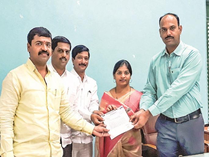 bavdhan villagers opposes 'Sunburn' festival | ‘सनबर्न’ला बावधन ग्रामस्थांचा विरोध; एकही गाडी जाऊ न देण्याचा इशारा bavdhan villagers opposes 'Sunburn' festival | ‘सनबर्न’ला बावधन ग्रामस्थांचा विरोध; एकही गाडी जाऊ न देण्याचा इशारा