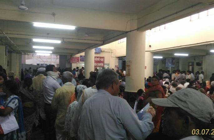 When the OPD of Super Specialty Hospital's rushed ends? | सुपर स्पेशालिटी हॉस्पिटलच्या ओपीडीचा गोंधळ संपणार कधी? When the OPD of Super Specialty Hospital's rushed ends? | सुपर स्पेशालिटी हॉस्पिटलच्या ओपीडीचा गोंधळ संपणार कधी?